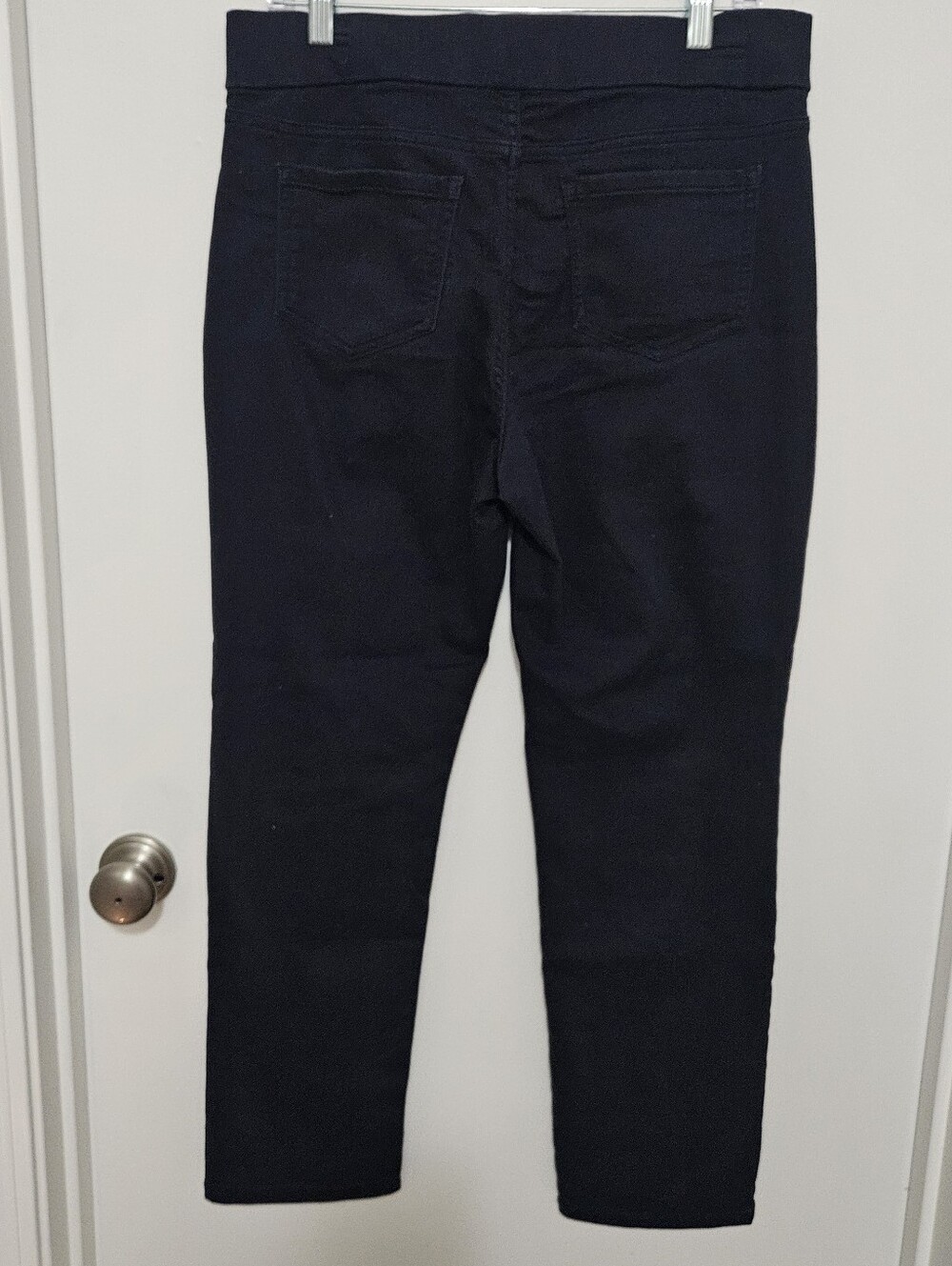 Liz Claiborne Amber Dark Navy Pull-On Midrise Straight Leg Pants Size 12P - Picture 2 of 4